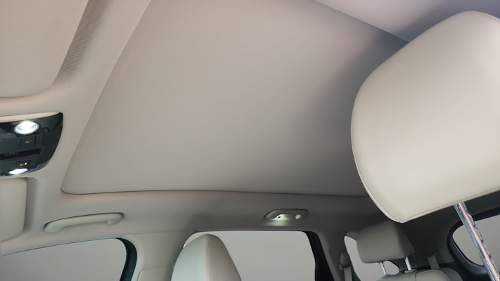 2024 Kia Sorento X-Line EX photo 3